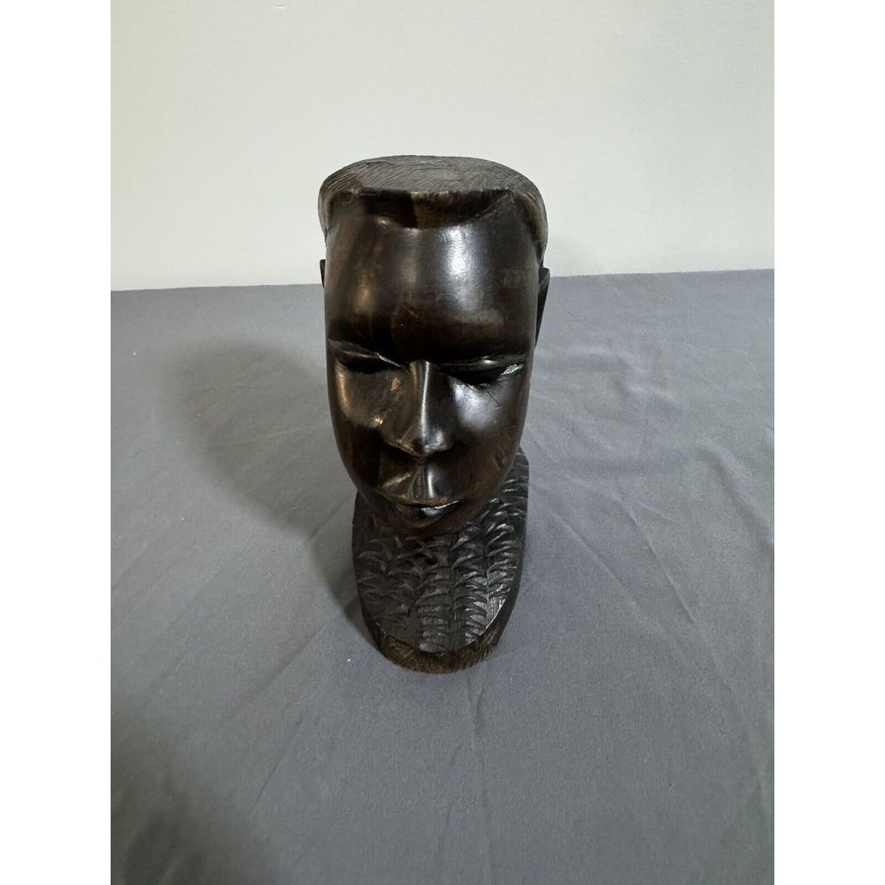 Vintage folk art wood Featuring woman's Head hand carved - Picture 2 of 9